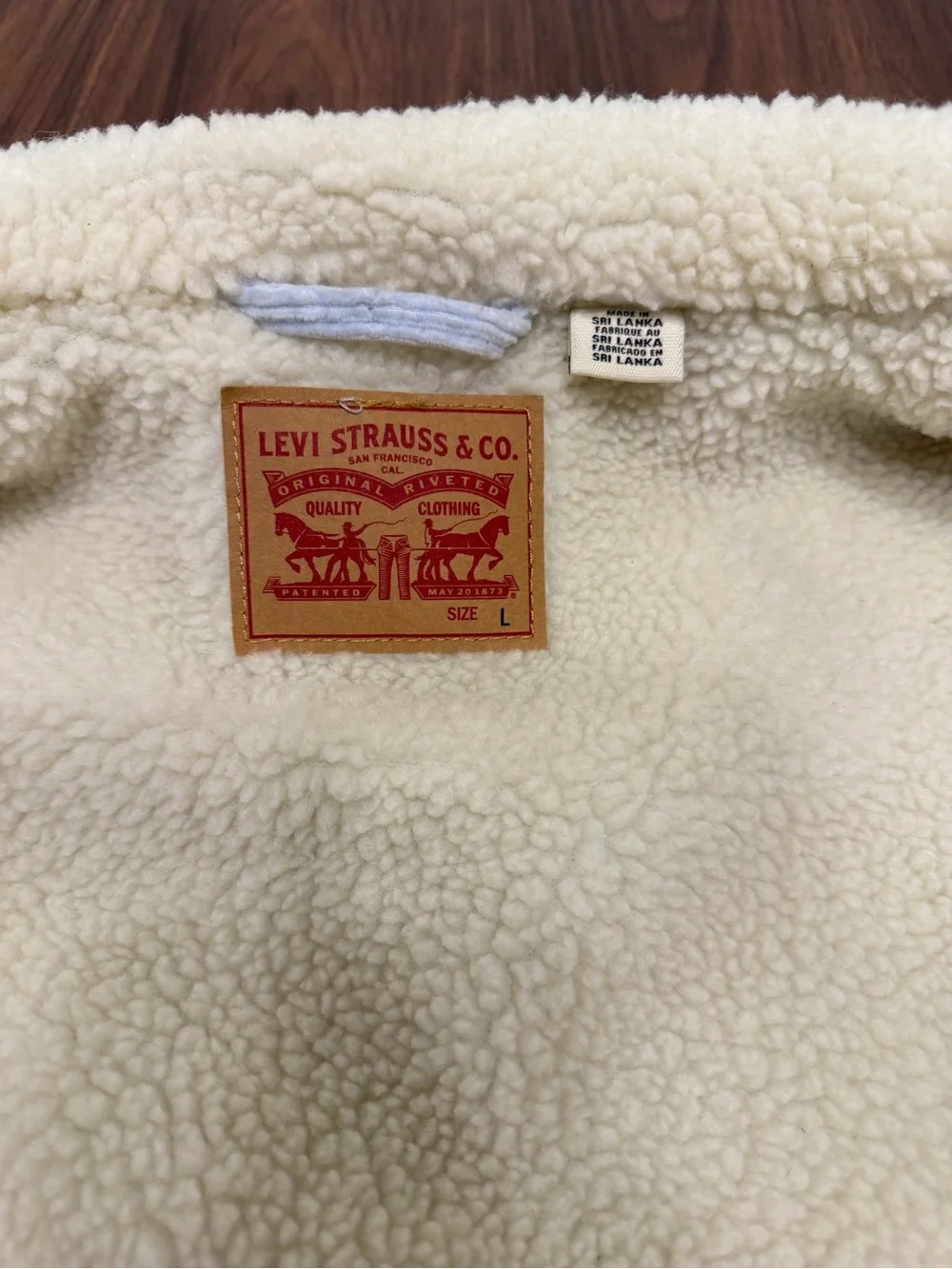 Levi's  Light Blue Corduroy Jacket with Cream Sherpa Collar Men’s L